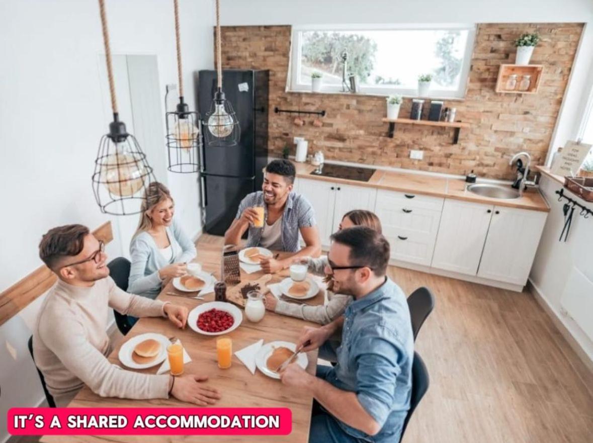 *Rb12S* For Your Most Relaxed & Cosy Stay + Free Parking + Free Fast Wifi * Leeds  Exterior foto